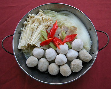 鍋?zhàn)须p丸大白菜